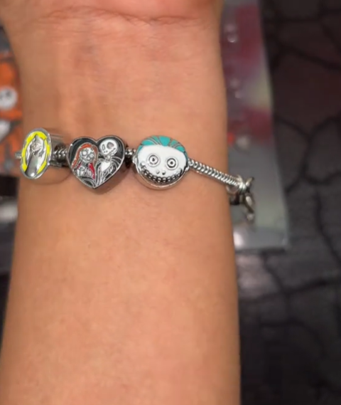 Review by Amelia T.